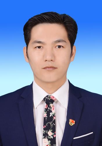 张君杰证渐变 张君杰证渐变