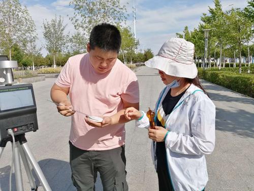 北屯市南湖新区行政服务中心开展环境空气质量监测