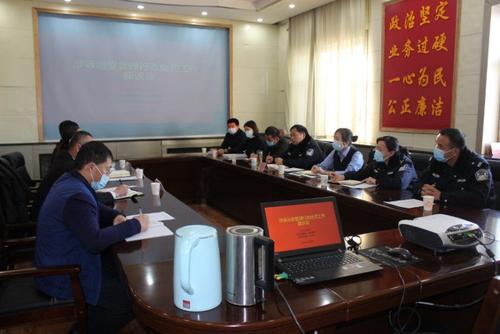 第十师公安局与巴里巴盖垦区人民法院、巴里巴盖垦区人民检察院开展座谈(2) 第十师公安局与巴里巴盖垦区人民法院、巴里巴盖垦区人民检察院开展座谈(2)