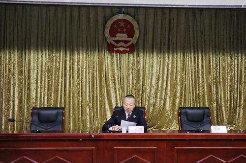 巴里巴盖垦区人民检察院党组书记、检察长蔡晓郁进行宣讲