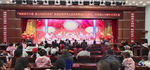 开场舞《盛世欢歌》谢国庆摄