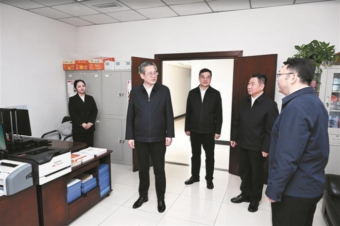 616702_700x700 616702_700x700