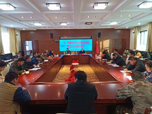 18年经济普查_龙华镇全面推进2018年全国第四次经济普查工作(3)