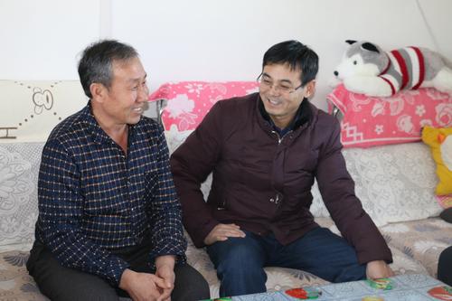 184团人口_人口普查图片